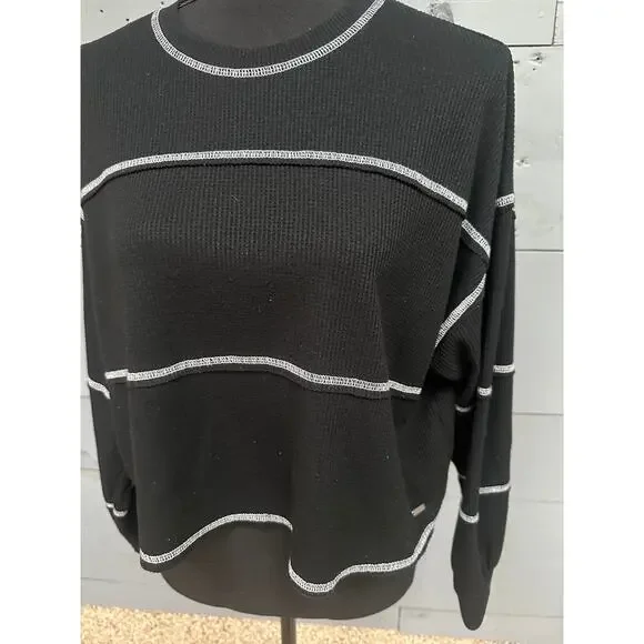 Hollister Crop Thermal long sleeve size Medium - Picture 2 of 6